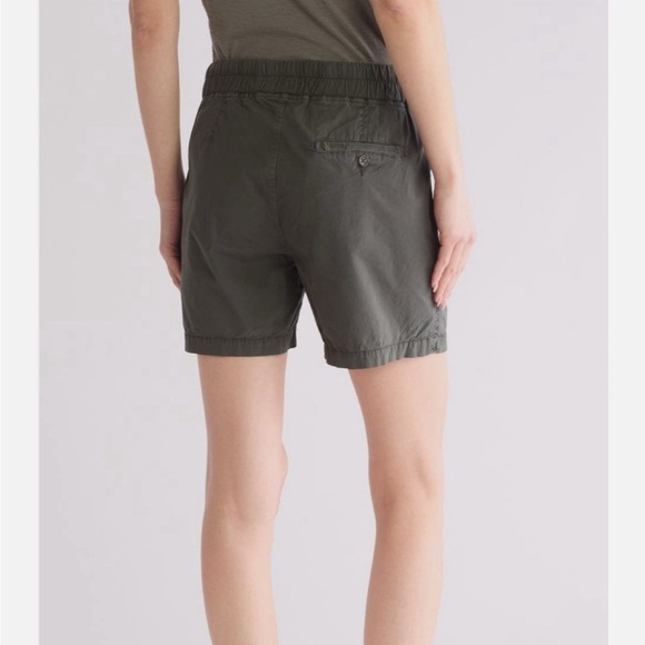 NWOT WOMENS James Perse shorts. Drawstring waist. Size 1 (small) - Picture 2 of 7